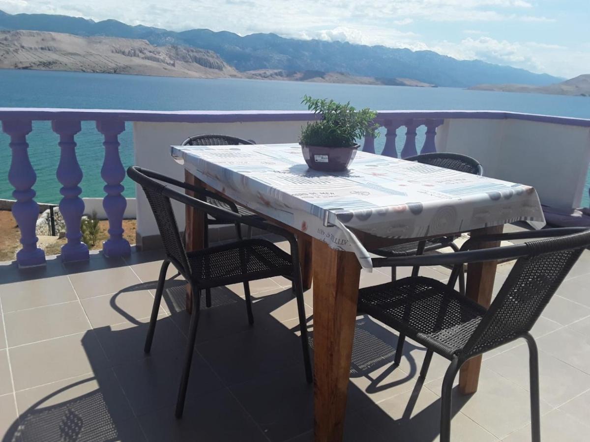 Apartamentos Aroma Pag Town Bagian luar foto